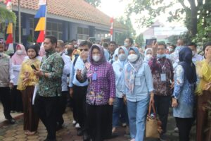 Sanisek dan Kurasaki Jadi Primadona