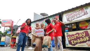 Peringati Hari Ibu, Mitra UMKM Dapat Apresiasi dari Alfamart