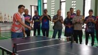 Anggota DPRD Tangsel Riky Yuanda Buka Pertandingan Tenis Meja Antar RW di Kelurahan Pakujaya