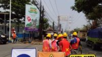 Wujudkan Komitmen Pelayanan, PERUMDAM TKR Respon Cepat Perbaikan Jalan di Cadas Kukun